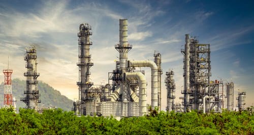 oil-and-gas-refinery-plant-form-industry-zone-aer-2023-11-27-05-22-37-utc